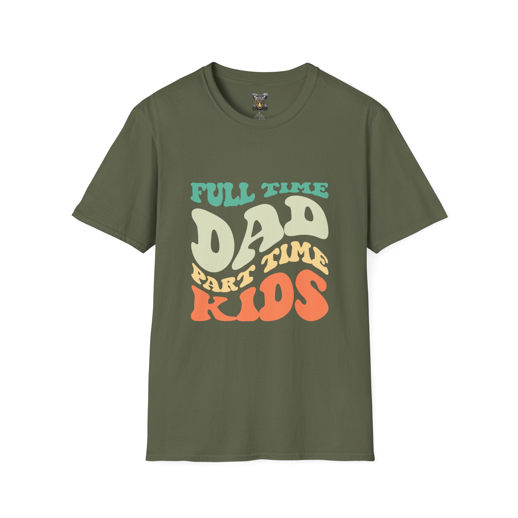 Funny Dad T-Shirt – “Full-Time Dad, Part-Time Kids” Gift for Fathers, Parenting Humor, and Family Life